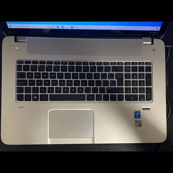 HP Laptop 27” - Picture 2 of 6